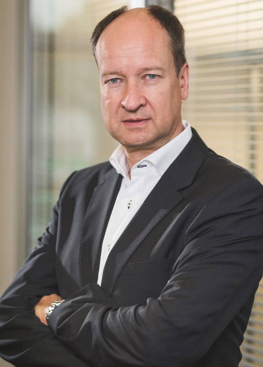 Oliver Huther, Geschäftsführer, CEO der CUTMETALL Holding GmbH Oliver Huther, Geschäftsführer, CEO der CUTMETALL Holding GmbH