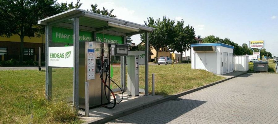 Alternative Kraftstoffe wie Erdgas sind ebenfalls im Angebot Alternative Kraftstoffe wie Erdgas sind ebenfalls im Angebot