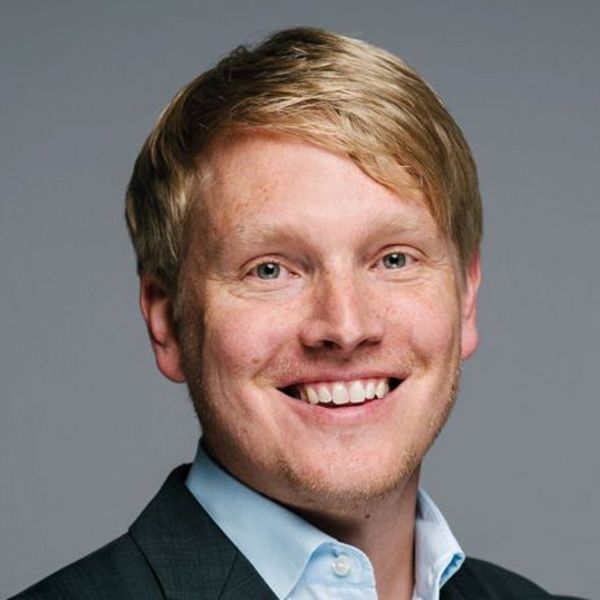Dr. Christoph Hardt Dr. Christoph Hardt