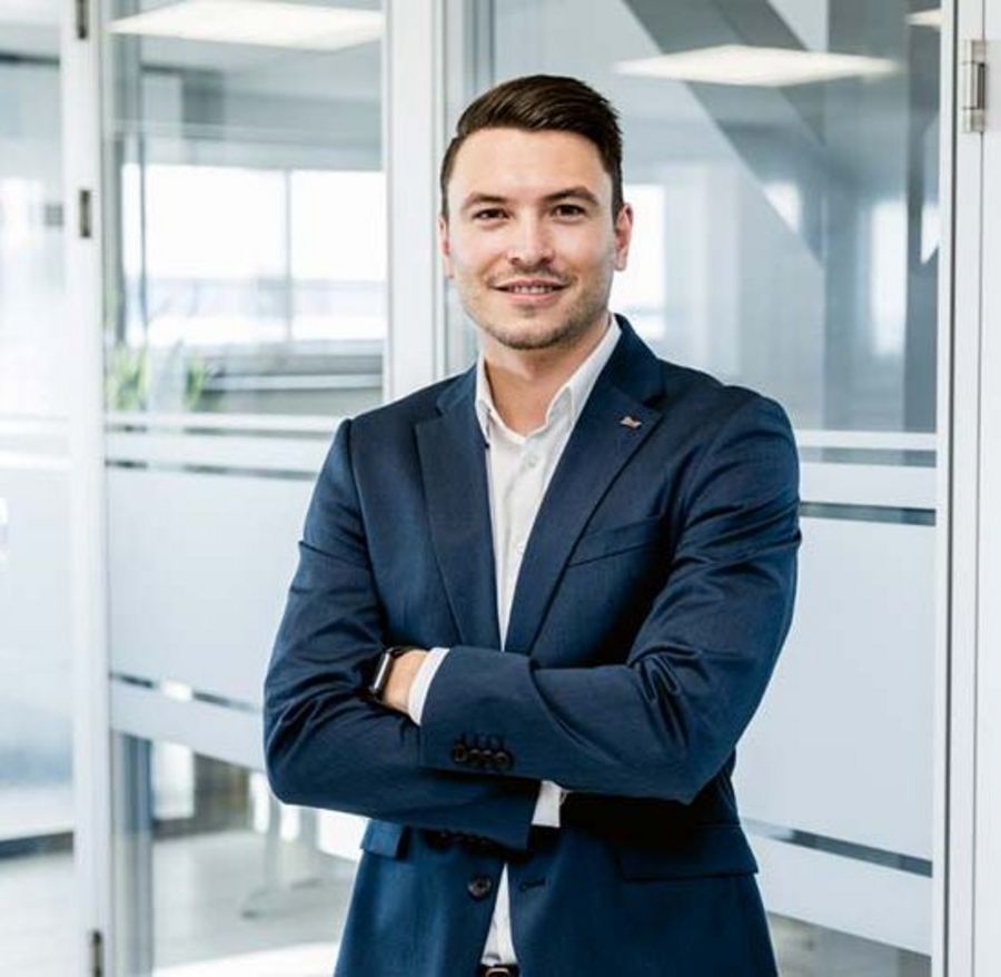 Erwin Thomas Schiegl, Kaufmännischer Leiter und Prokurist der Alphatec Schaltschranksysteme GmbH Erwin Thomas Schiegl, Kaufmännischer Leiter und Prokurist der Alphatec Schaltschranksysteme GmbH