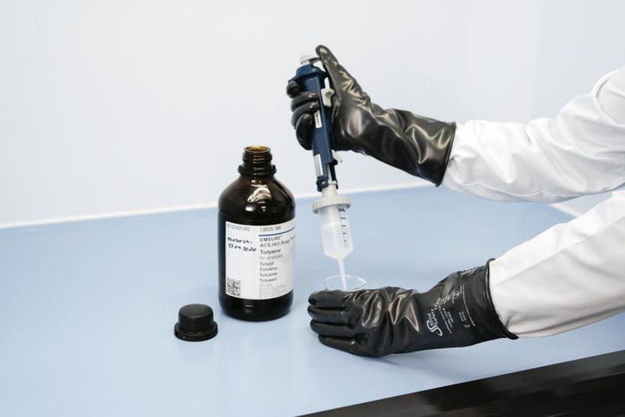 Ampri Chemikalien-Schutzhandschuh Ampri Chemikalien-Schutzhandschuh