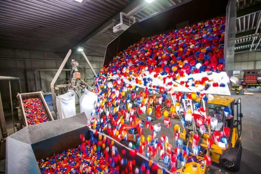Lohner Flaschenverschlüsse aus Plastik Lohner Flaschenverschlüsse aus Plastik