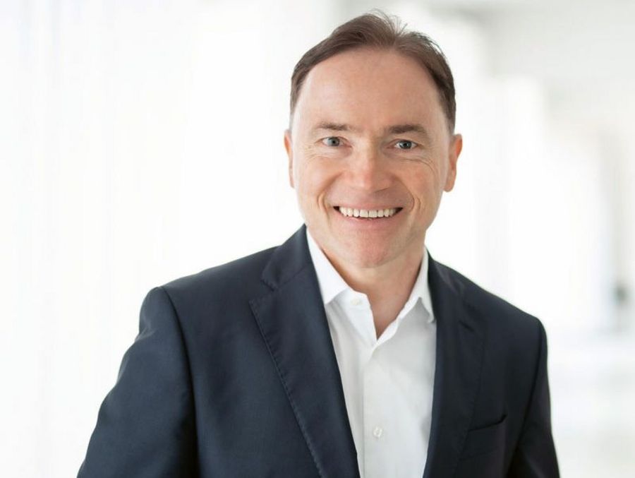 Materna Virtual Solution Dr. Christian Schumer Materna Virtual Solution Dr. Christian Schumer