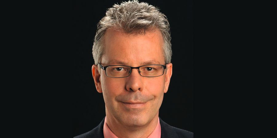 Sven Holtgrewe, verantwortlich für Vertrieb, Marketing und Entwicklung bei der CONEC Elektronische Bauelemente GmbH. Sven Holtgrewe, verantwortlich für Vertrieb, Marketing und Entwicklung bei der CONEC Elektronische Bauelemente GmbH.