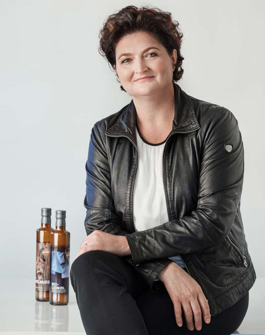 Julia Fandler, Geschäftsführerin der Ölmühle Fandler GmbH Julia Fandler, Geschäftsführerin der Ölmühle Fandler GmbH