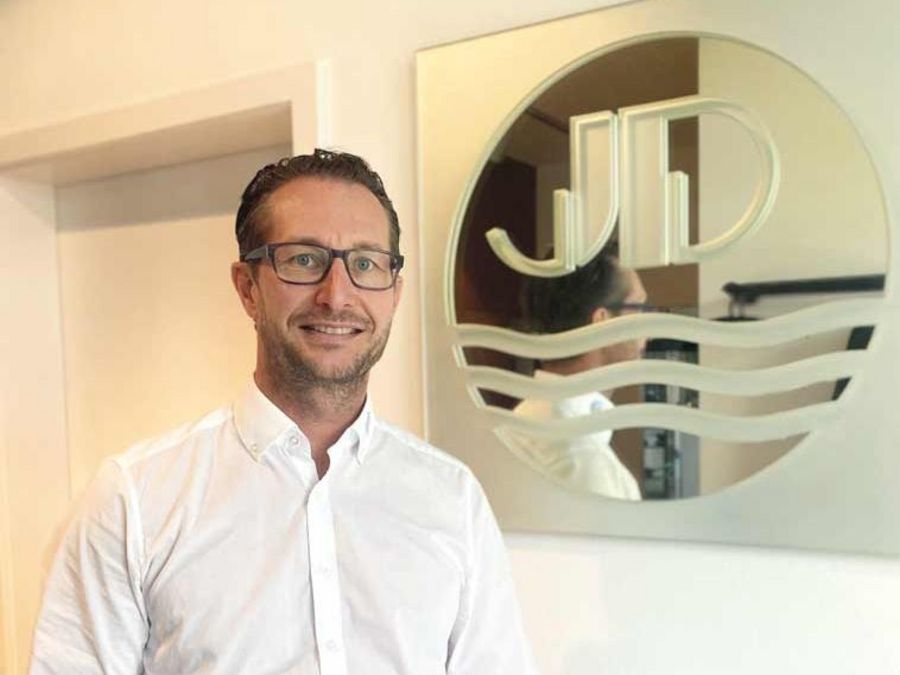 Matthias Duhnke, Geschäftsführer der J.D. Schwimmbad-Bau & Design GmbH Matthias Duhnke, Geschäftsführer der J.D. Schwimmbad-Bau & Design GmbH