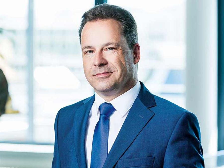 Sicher unterwegs in der digitalen Welt Sicher unterwegs in der digitalen Welt