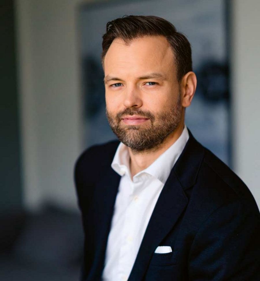 Alexander Schuster, Geschäftsführer von Swagelok Stuttgart der B.E.S.T. Fluidsysteme GmbH Alexander Schuster, Geschäftsführer von Swagelok Stuttgart der B.E.S.T. Fluidsysteme GmbH