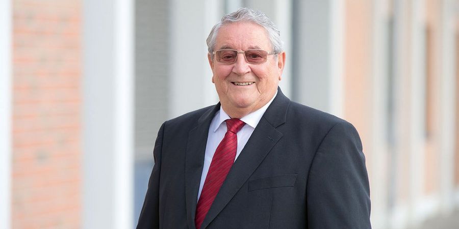 Horst Erbel, Vorstandsvorsitzender der Pero AG Horst Erbel, Vorstandsvorsitzender der Pero AG