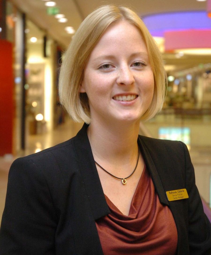 Center Managerin Sonja Thomä Center Managerin Sonja Thomä