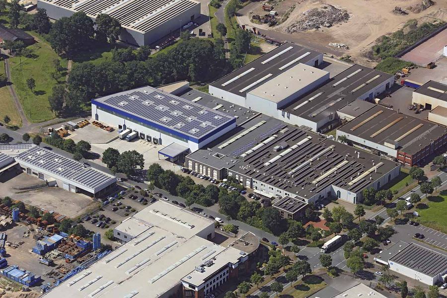 Fast schon wieder zu klein: Betriebsgelände in Bocholt Pieron Betriebsgelände in Bocholt