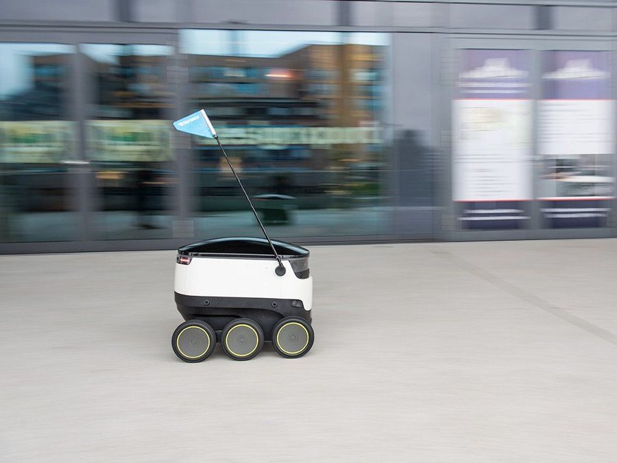 Starship Technologies Galerie Roboter von Starship Technologies im Probeeinsatz für Hermes (8).