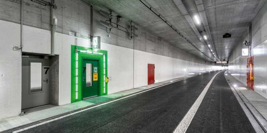 Hodapp - Blick in den Karoline-Luise-Tunnel in Karlsruhe Hodapp - Blick in den Karoline-Luise-Tunnel in Karlsruhe
