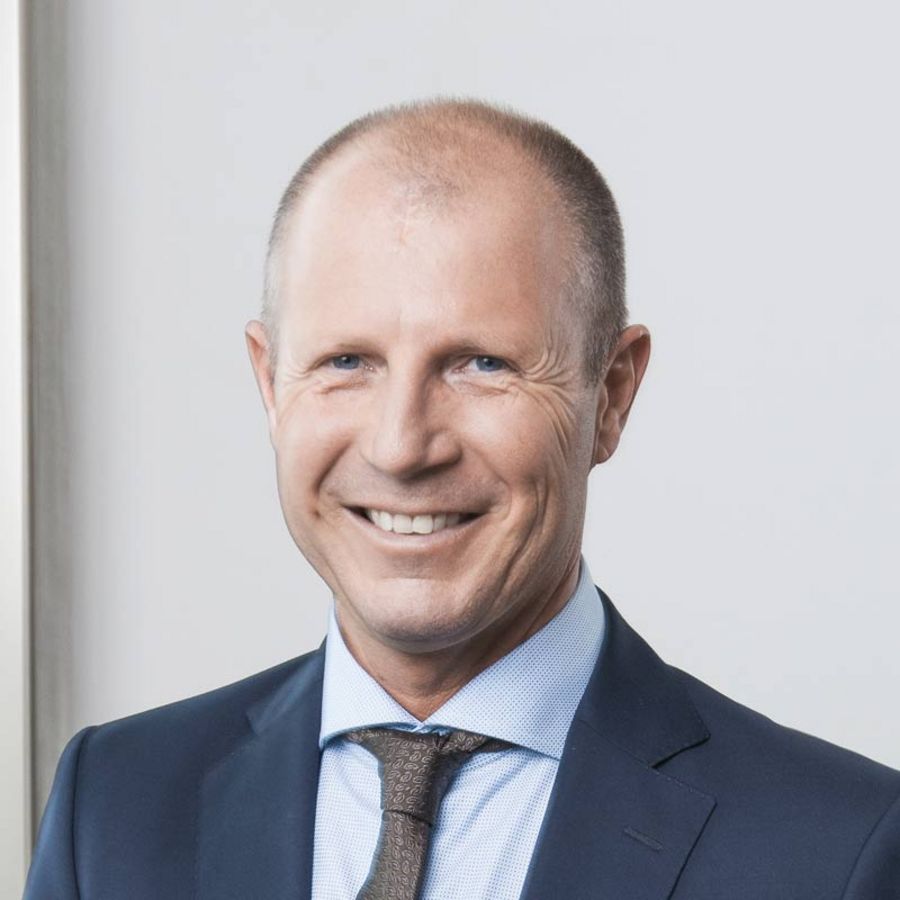Almi Inhaber und Geschäftsführer: Alexander Mittermayr Almi Inhaber und Geschäftsführer: Alexander Mittermayr