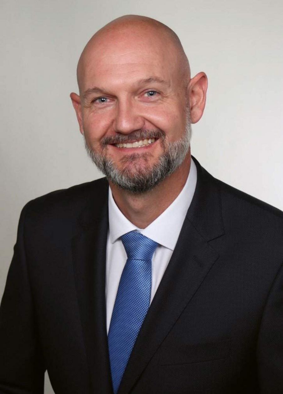 Robert Heimann, Geschäftsführer der Mikron Germany GmbH Robert Heimann, Geschäftsführer der Mikron Germany GmbH