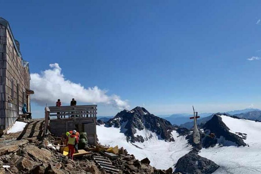 Mader Schutzhütte Becherhaus Mader Schutzhütte Becherhaus