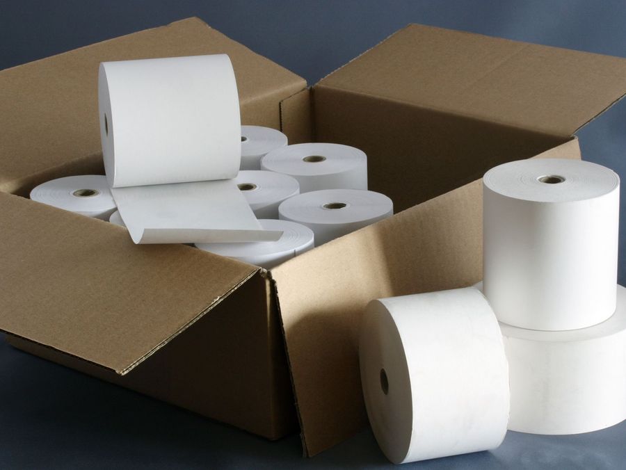 Verbrauchsmaterial im Einzelhandel: Wie Filialisten die Beschaffung von Kassen- und Druckerrollen organisieren