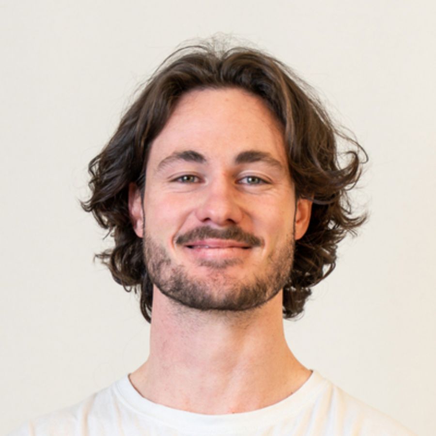 Johannes Mansbart, CEO & Co-Founder von chatarmin.com, Experte im Bereich WhatsApp Marketing