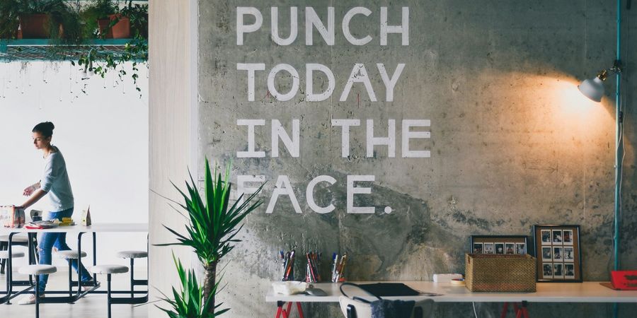 Foto von Johnson Wang auf Unsplash