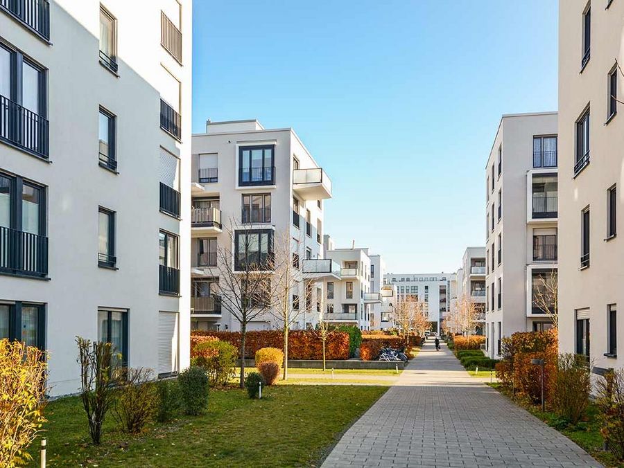 Bestandsimmobilien sind in vielen Regionen wieder günstiger