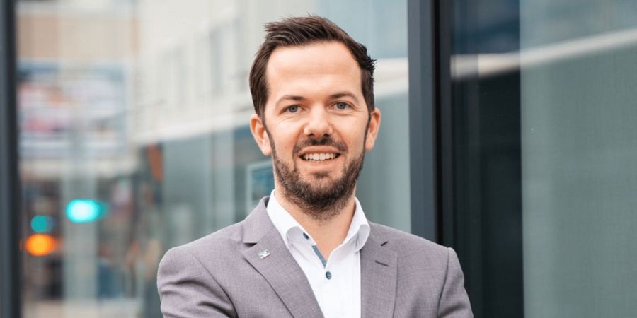 Mario Schmid, Vereinigte Volksbanken eG Mario Schmid, Vereinigte Volksbanken eG