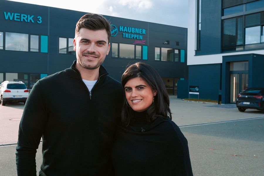 Mario Haubner, Geschäftsleiter und Stefanie Haubner, Geschäftsleiterin der Haubner Holding GmbH Mario Haubner, Geschäftsleiter und Stefanie Haubner, Geschäftsleiterin der Haubner Holding GmbH