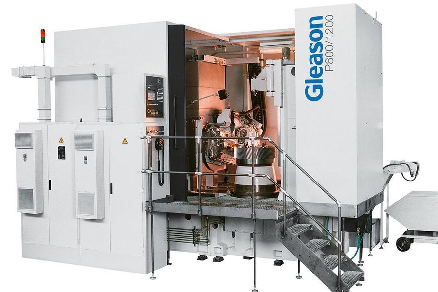 Wälzfräsmaschine P800/120 Wälzfräsmaschine P800/120