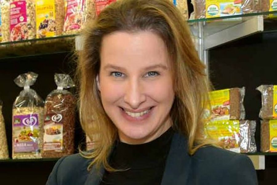 Christine Detmers, Gesellschafterin der DETMERS Getreide-Vollwertkost GmbH Christine Detmers, Gesellschafterin der DETMERS Getreide-Vollwertkost GmbH