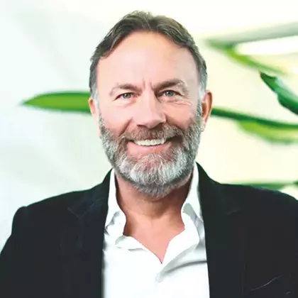 Prof. Dr. Michael Nelles
