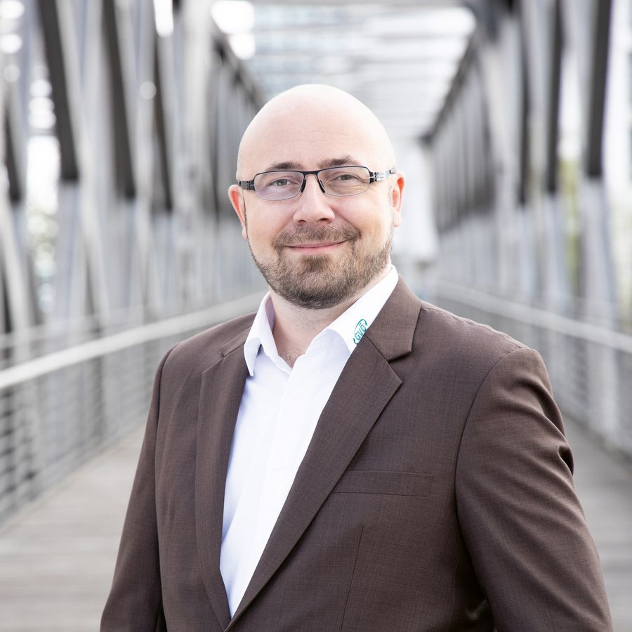 GVÖ Gebinde-Verwertungsgesellschaft der Mineralölwirtschaft mbH Benjamin Fiekens, Vertrieb GVÖ Gebinde-Verwertungsgesellschaft der Mineralölwirtschaft mbH Benjamin Fiekens, Vertrieb