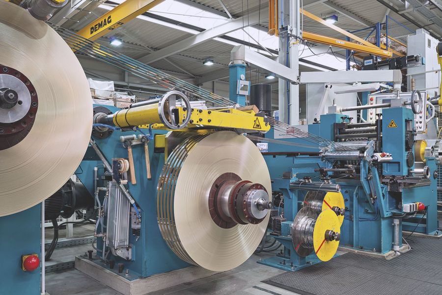 Ferd. Haecker GmbH & Co. KG Schneiden von Bändern
