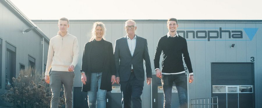 Erfolgreiches Quartett auf Wachstumskurs Erfolgreiches Quartett auf Wachstumskurs