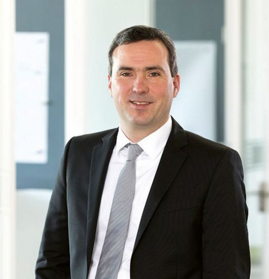 Christoph Tholl, Geschäftsführer der Werner Tholl Malerei-Anstrich-Bautenschutz GmbH Christoph Tholl, Geschäftsführer der Werner Tholl Malerei-Anstrich-Bautenschutz GmbH