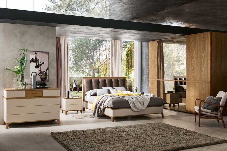 Das Schlafzimmer ‚Fiori di Loto‘ entspricht einem kühlen, zeitgenössichen Stil Das Schlafzimmer ‚Fiori di Loto‘ entspricht einem kühlen, zeitgenössichen Stil