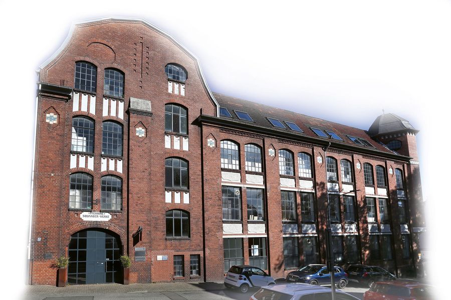 renaissance Immobilien und Beteiligungen Aktiengesellschaft Pfennig-Schumacher Werke