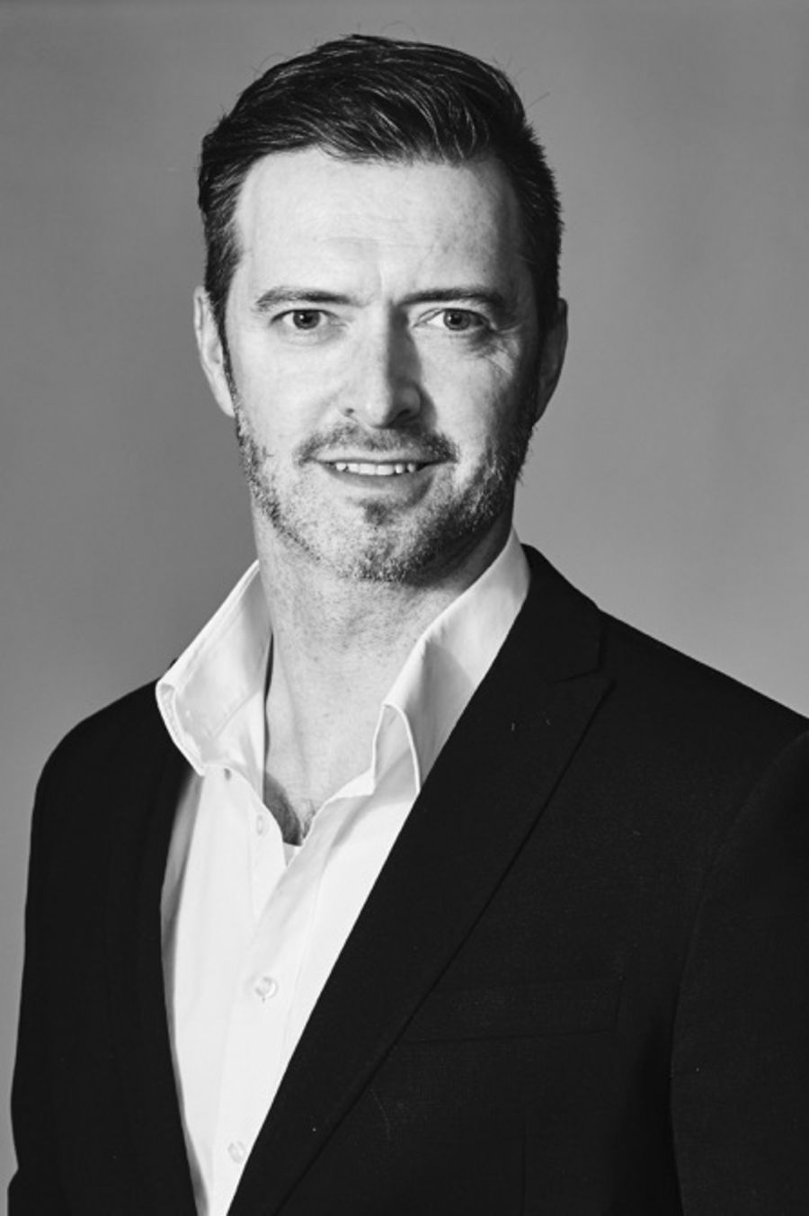 Boris Antochin, Site Manager, Head of Sales & Marketing der Heinze Solutions GmbH/Niederlassung Gies Boris Antochin, Site Manager, Head of Sales & Marketing der Heinze Solutions GmbH/Niederlassung Gies