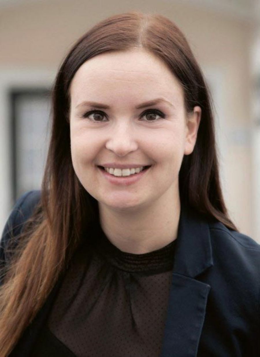 Claudia Ebner, Geschäftsführerin der PK HOTELBETRIEBS GMBH Hotel Landhaus Lellichow Claudia Ebner, Geschäftsführerin der PK HOTELBETRIEBS GMBH Hotel Landhaus Lellichow