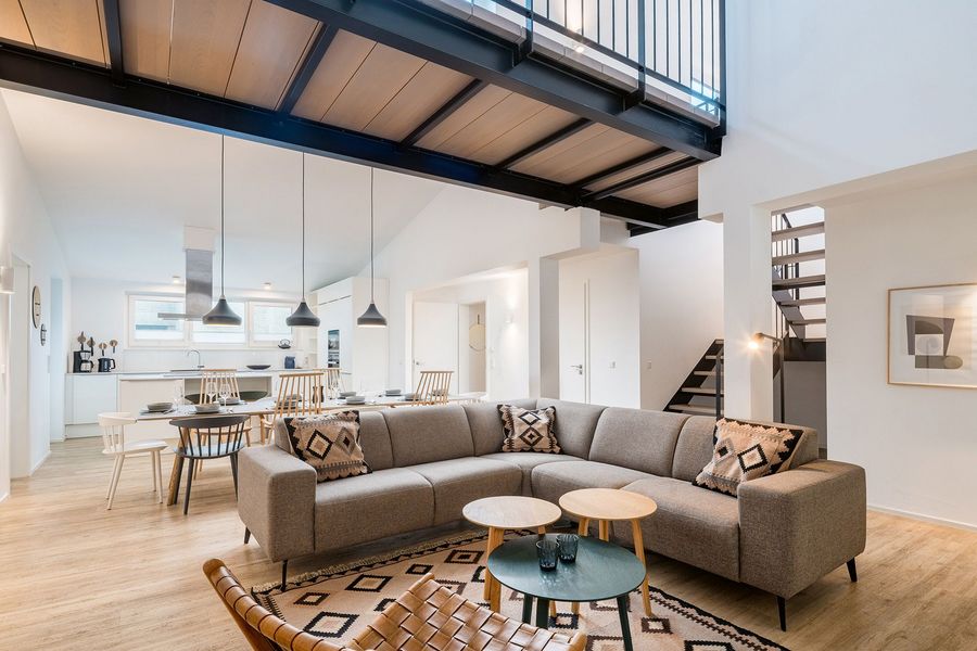 Kontaktdaten Marissa GmbH Designer-Markenmöbel prägen die Innenarchitektur der Häuser Kontaktdaten Marissa GmbH Designer-Markenmöbel prägen die Innenarchitektur der Häuser