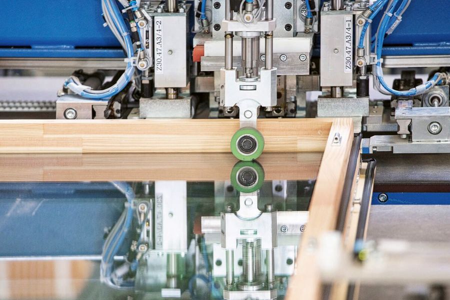 Gebr. Otto und Heinrich Müller Holzbearbeitung GmbH Automatisierung Gebr. Otto und Heinrich Müller Holzbearbeitung GmbH Automatisierung