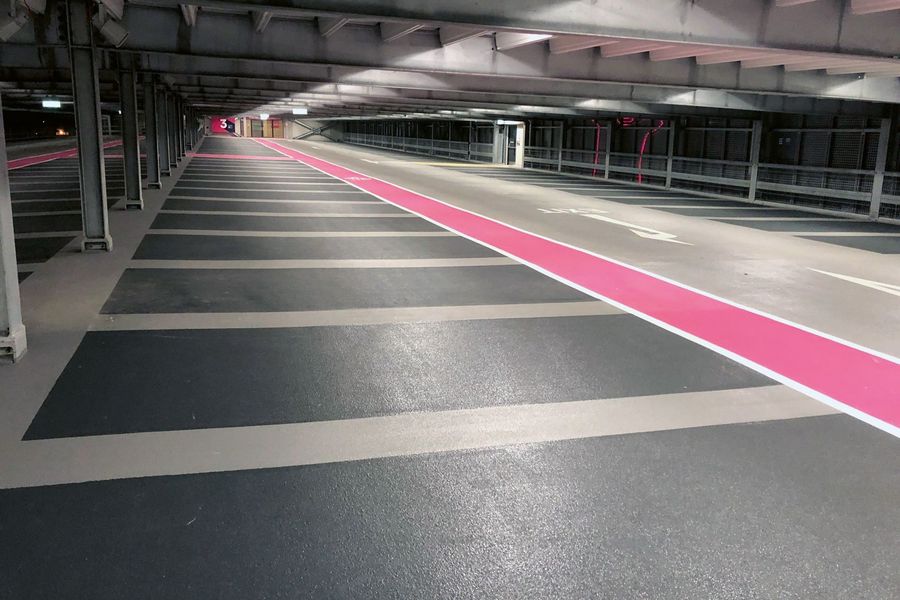 Electric ELB Gebäudetechnik GmbH Pink Parking Electric ELB Gebäudetechnik GmbH Pink Parking