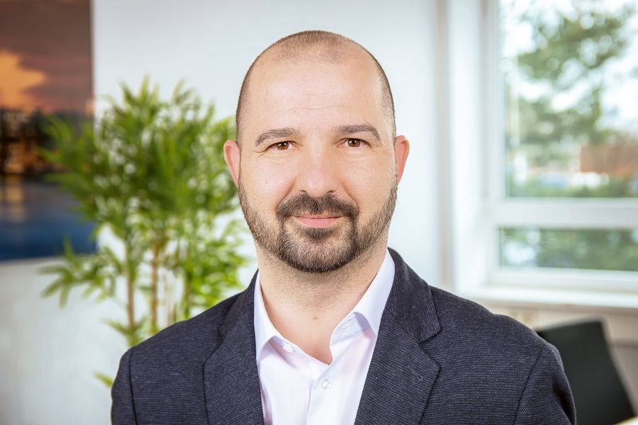 Matthias Wiese, Geschäftsführer der alfred rexroth GmbH & Co. KG Matthias Wiese, Geschäftsführer der alfred rexroth GmbH & Co. KG