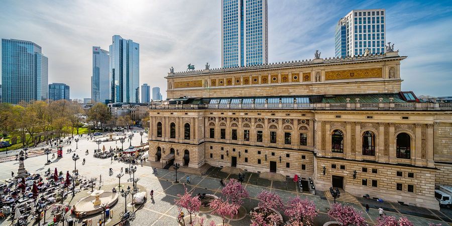 Satellite Office GmbH  Opernplatz Frankfurt am Main