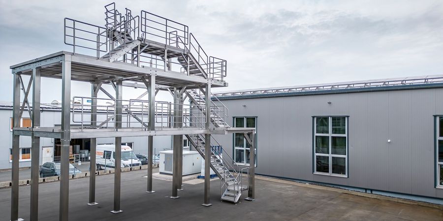 BFI Stahlbausysteme GmbH & Co. KG Treppe BFI Stahlbausysteme GmbH & Co. KG Treppe