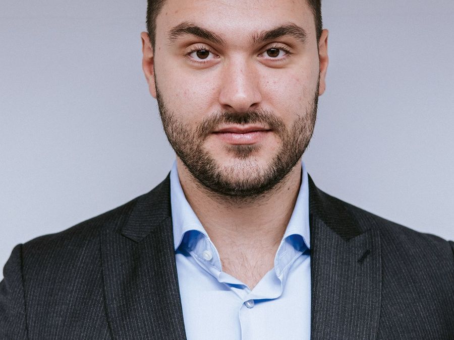 Gül, Cem