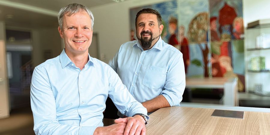 Oliver Fieth und René Schneider, Geschäftsführer der Softing Automotive Electronics GmbH Oliver Fieth und René Schneider, Geschäftsführer der Softing Automotive Electronics GmbH