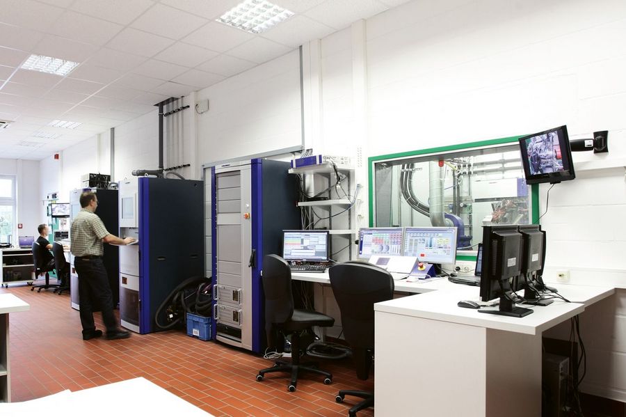 IVP IAVF-Volke Prüfzentrum für Antriebssysteme GmbH Motorenprüfstände IVP IAVF-Volke Prüfzentrum für Antriebssysteme GmbH Motorenprüfstände
