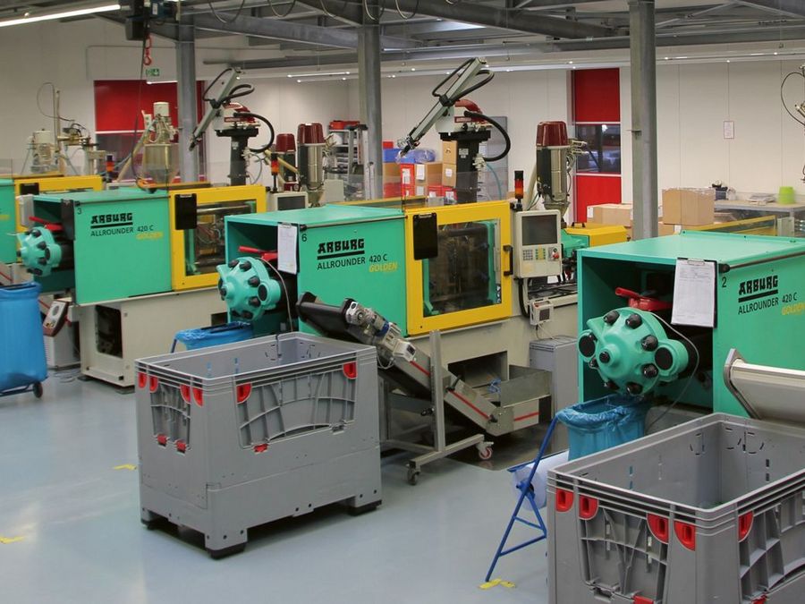 terraplastik Spritzgusstechnik GmbH Spritzgussmaschinen terraplastik Spritzgusstechnik GmbH Spritzgussmaschinen