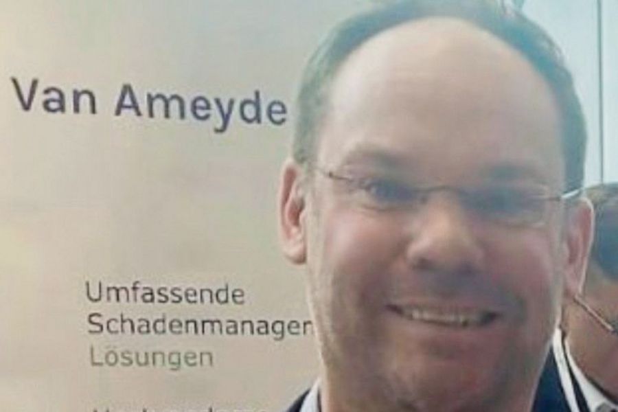 Alexander Dietrich, Vorstandsvorsitzender der Interschaden Van Ameyde AG Alexander Dietrich, Vorstandsvorsitzender der Interschaden Van Ameyde AG