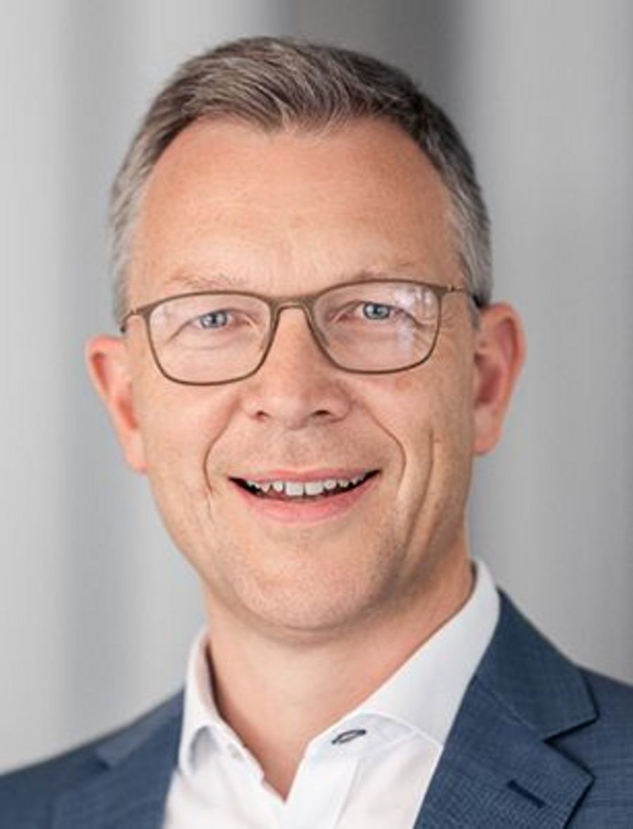 Jörg de la Motte, CEO HIMA Group Jörg de la Motte, CEO HIMA Group
