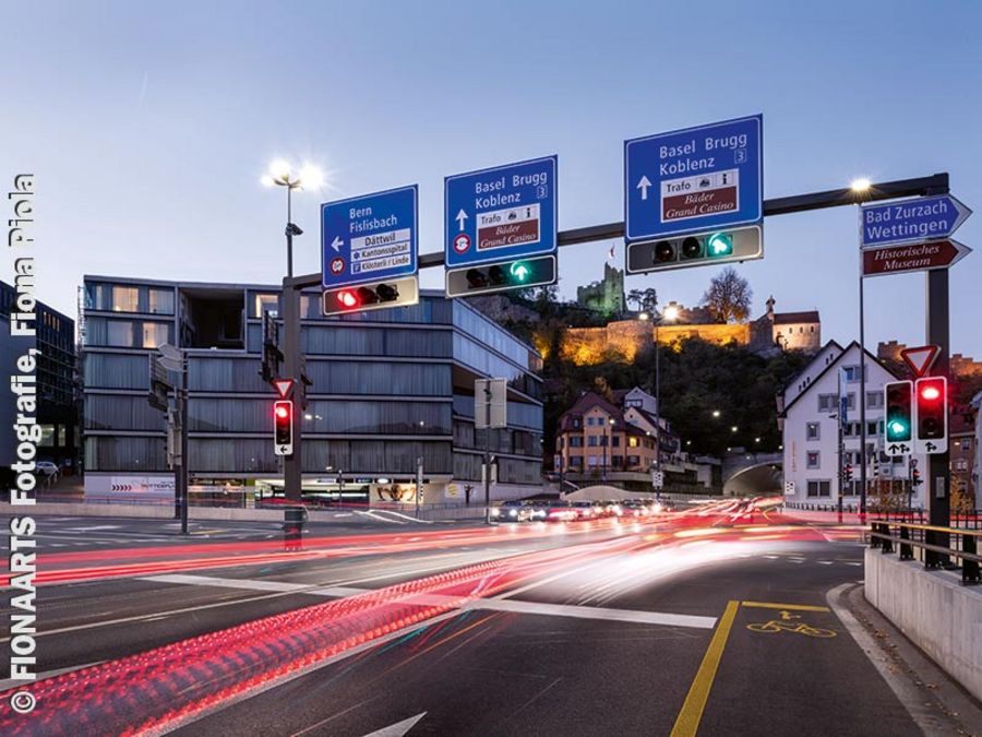 Den Verkehr spielend regeln Den Verkehr spielend regeln